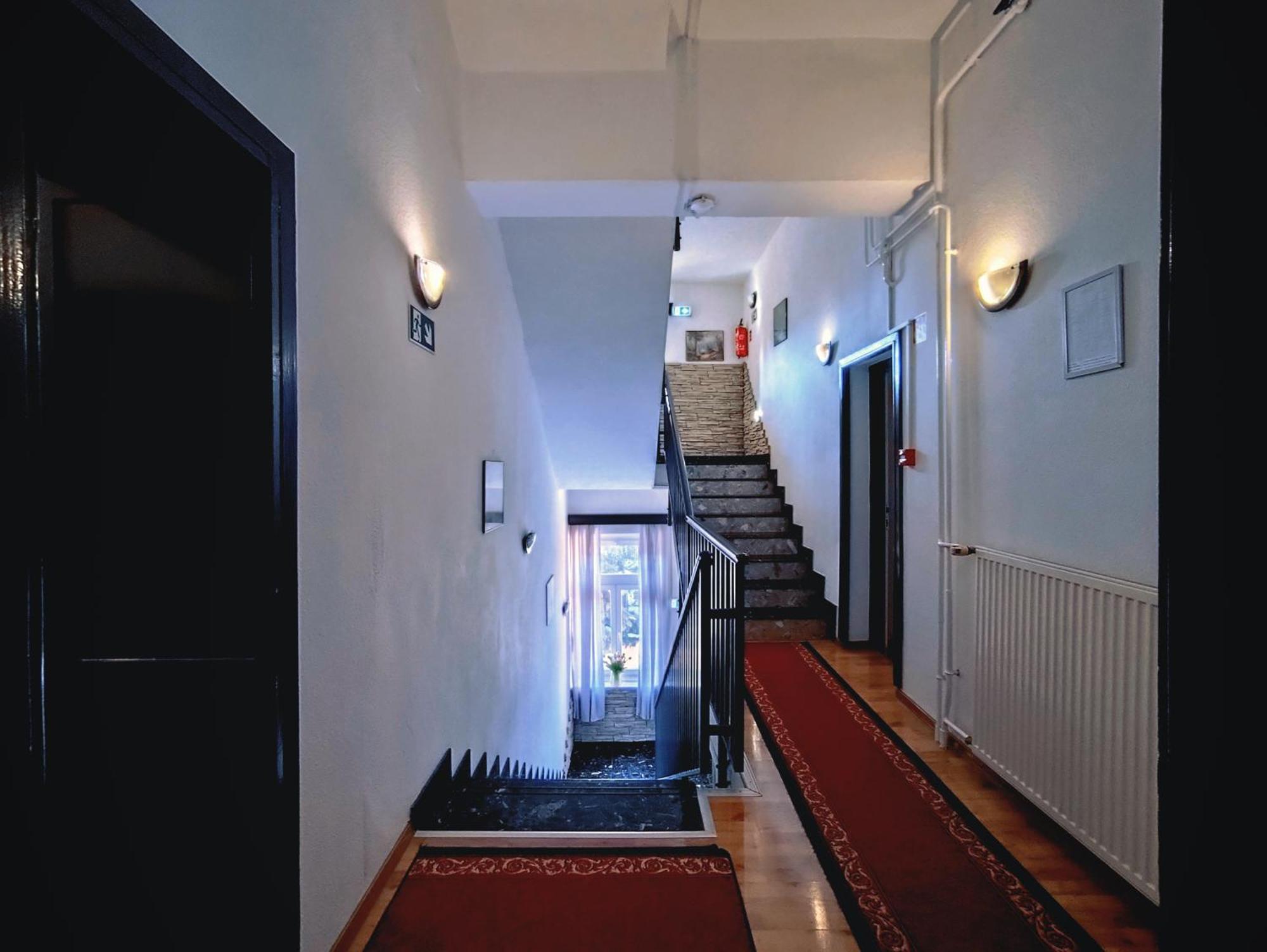 Villa Kristal Hotel — Photos 1